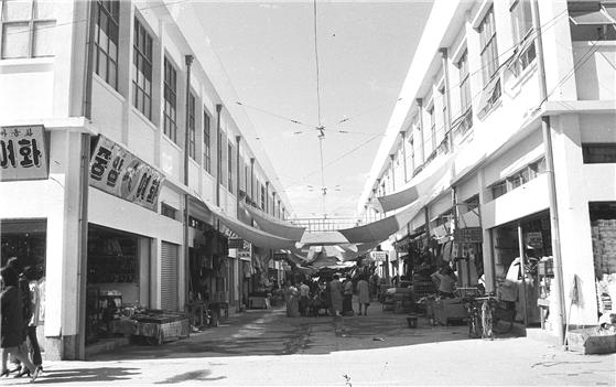 중앙시장 1972년