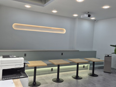 웨스트 프로그램실1